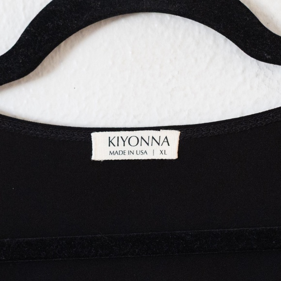 Kiyonna Whimsy Wrap Dress - Picture 4 of 5